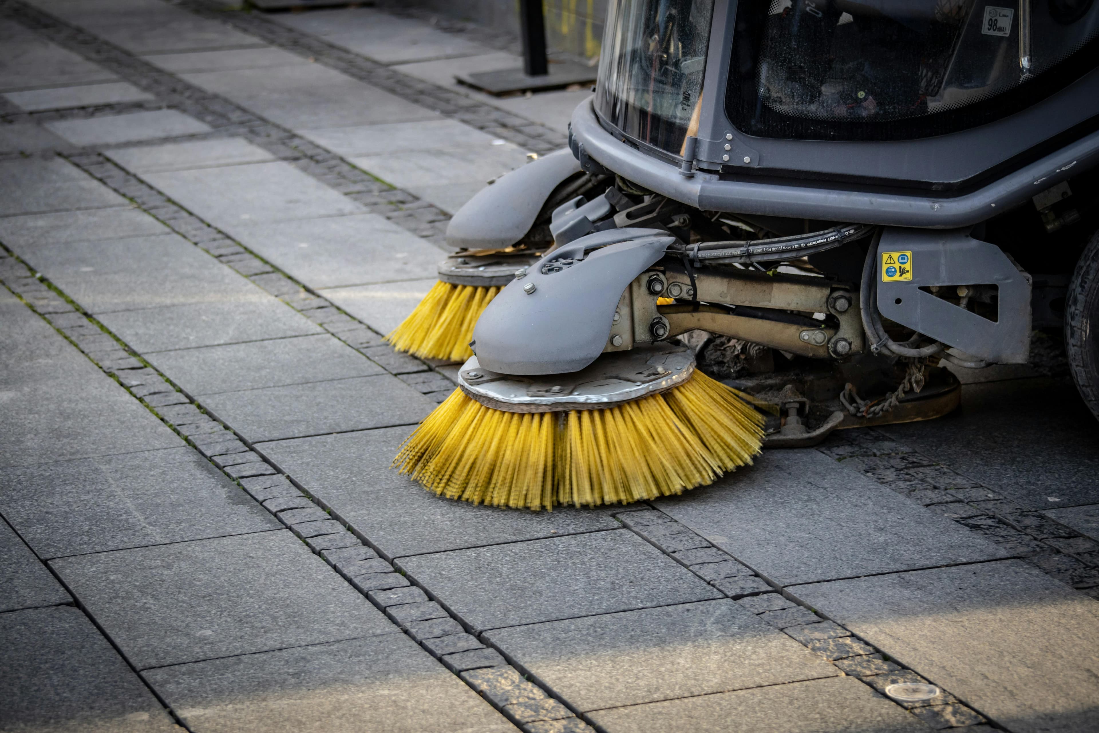 Industrial Vacuums & Scrubbers